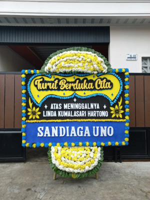 Papan Bunga Duka di Kramat Utara